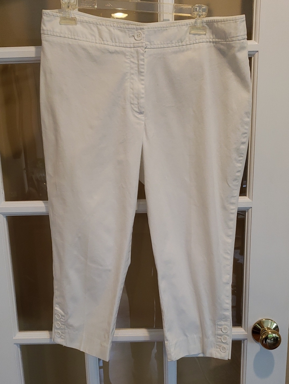 Talbots: The Perfect Skimmer- White Cropped Pants- Size: 12P